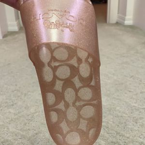👀NWOT Coach Slides Ulyssa 7M Dark Gold Summertime Sandals.